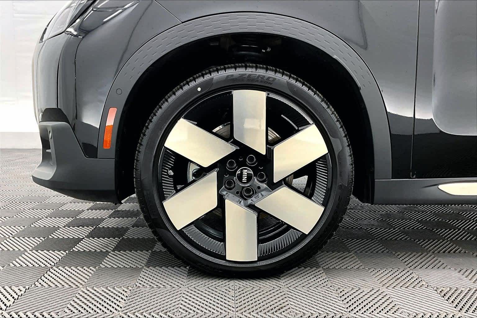 2025 MINI Countryman S