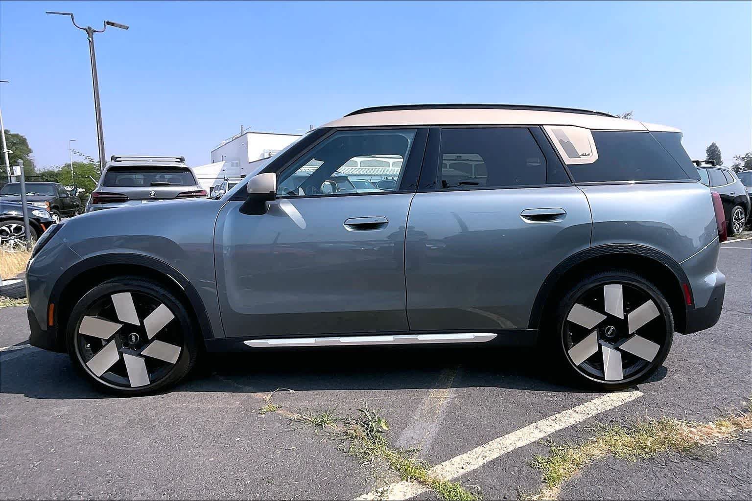 2025 MINI Countryman S