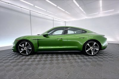 2020 Porsche Taycan Turbo