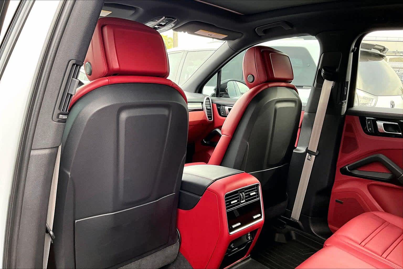 2023 Porsche Cayenne AWD