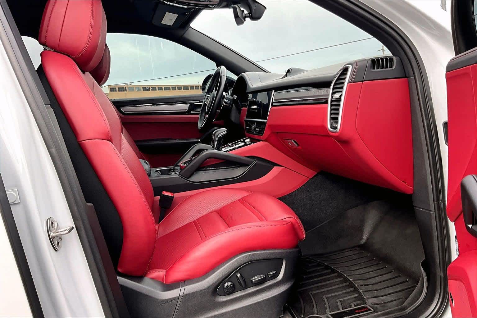 2023 Porsche Cayenne AWD