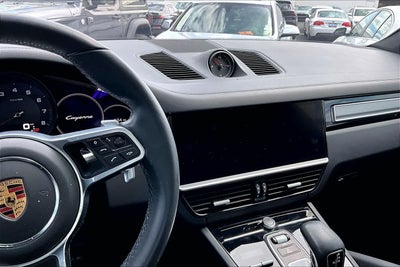 2022 Porsche Cayenne AWD