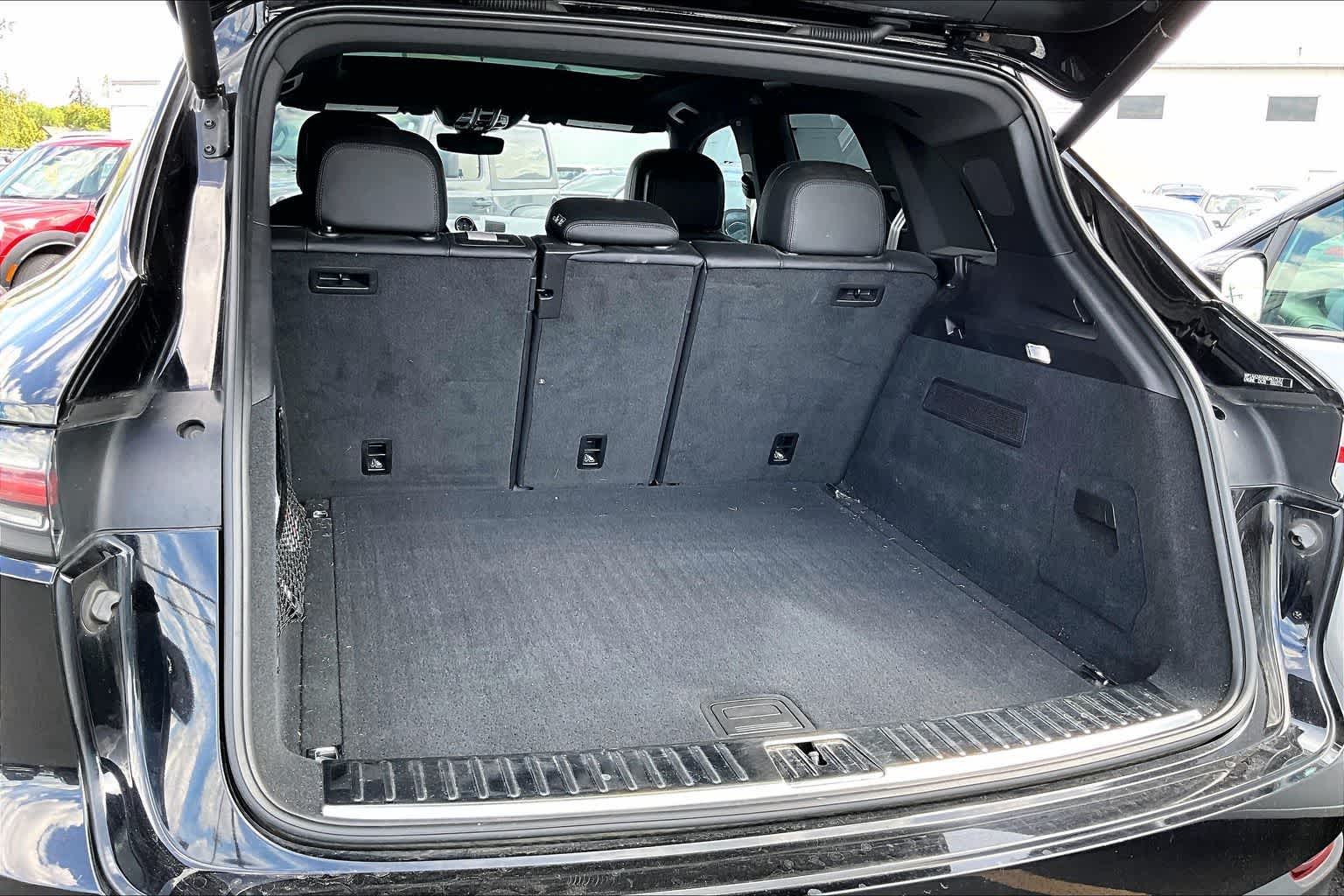 2022 Porsche Cayenne AWD