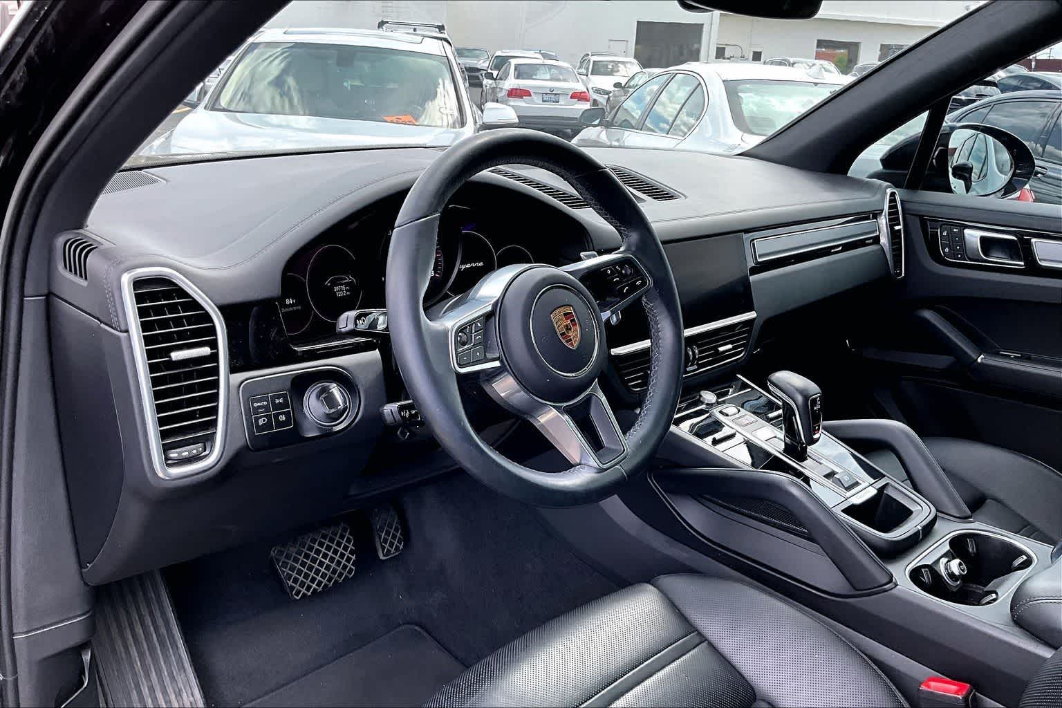 2022 Porsche Cayenne AWD