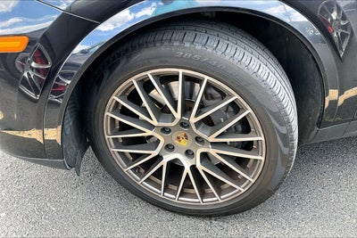 2022 Porsche Cayenne AWD