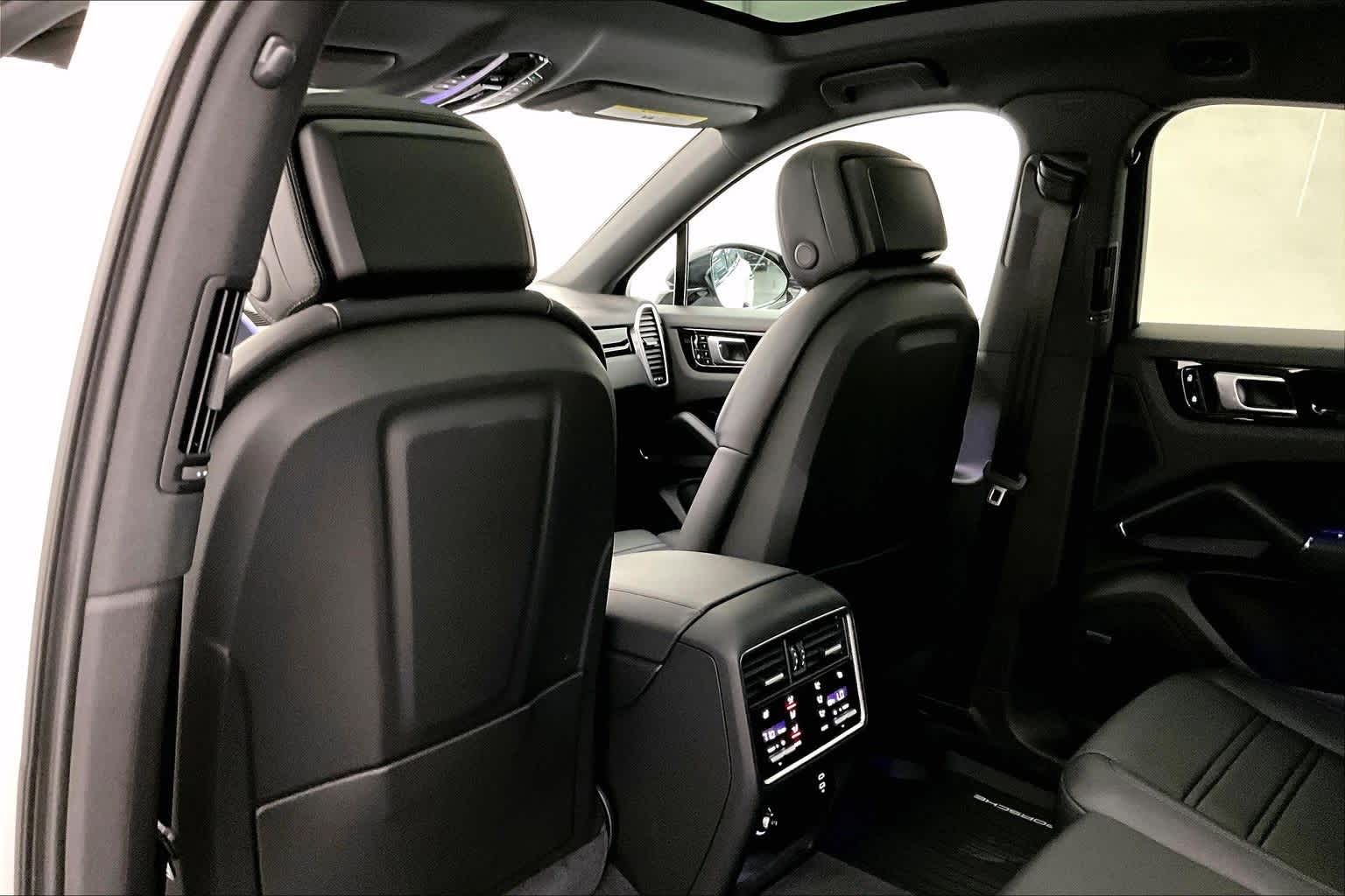 2021 Porsche Cayenne Coupe AWD