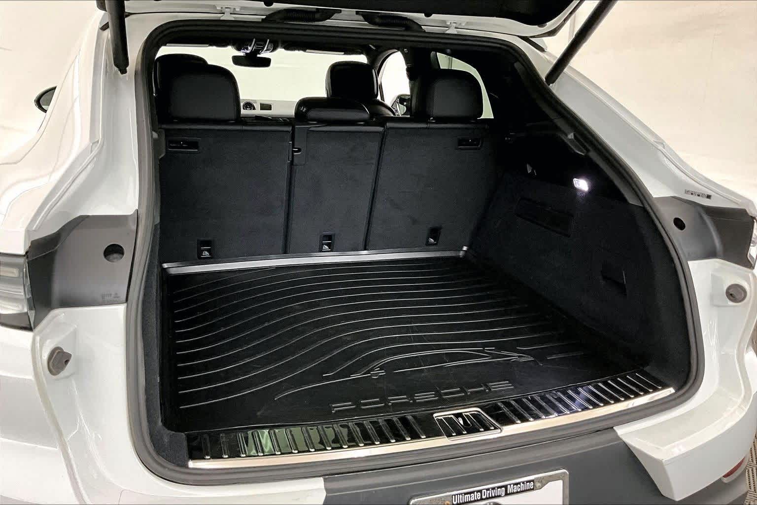 2021 Porsche Cayenne Coupe AWD