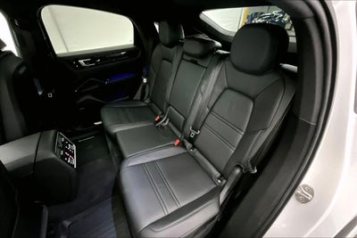 2021 Porsche Cayenne Coupe AWD