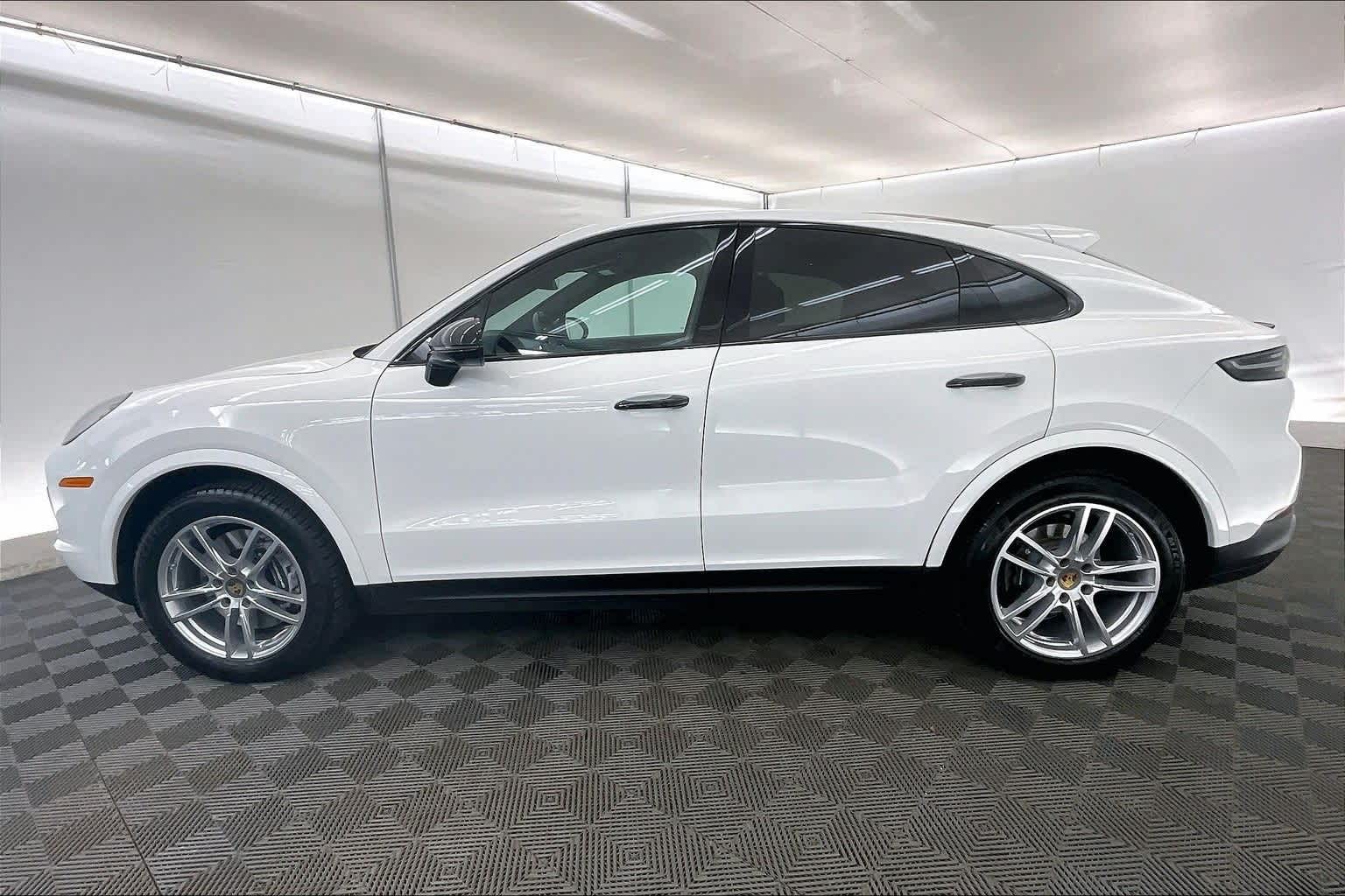2021 Porsche Cayenne Coupe AWD