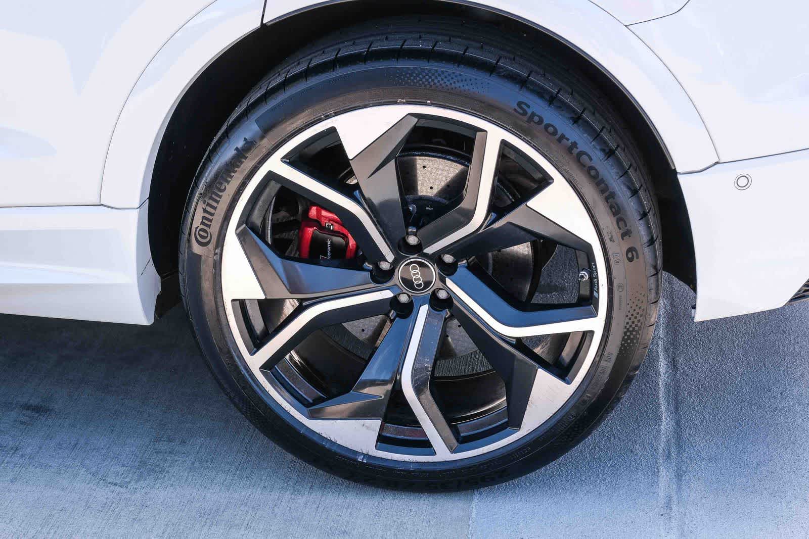2022 Audi RS Q8 4.0 TFSI quattro