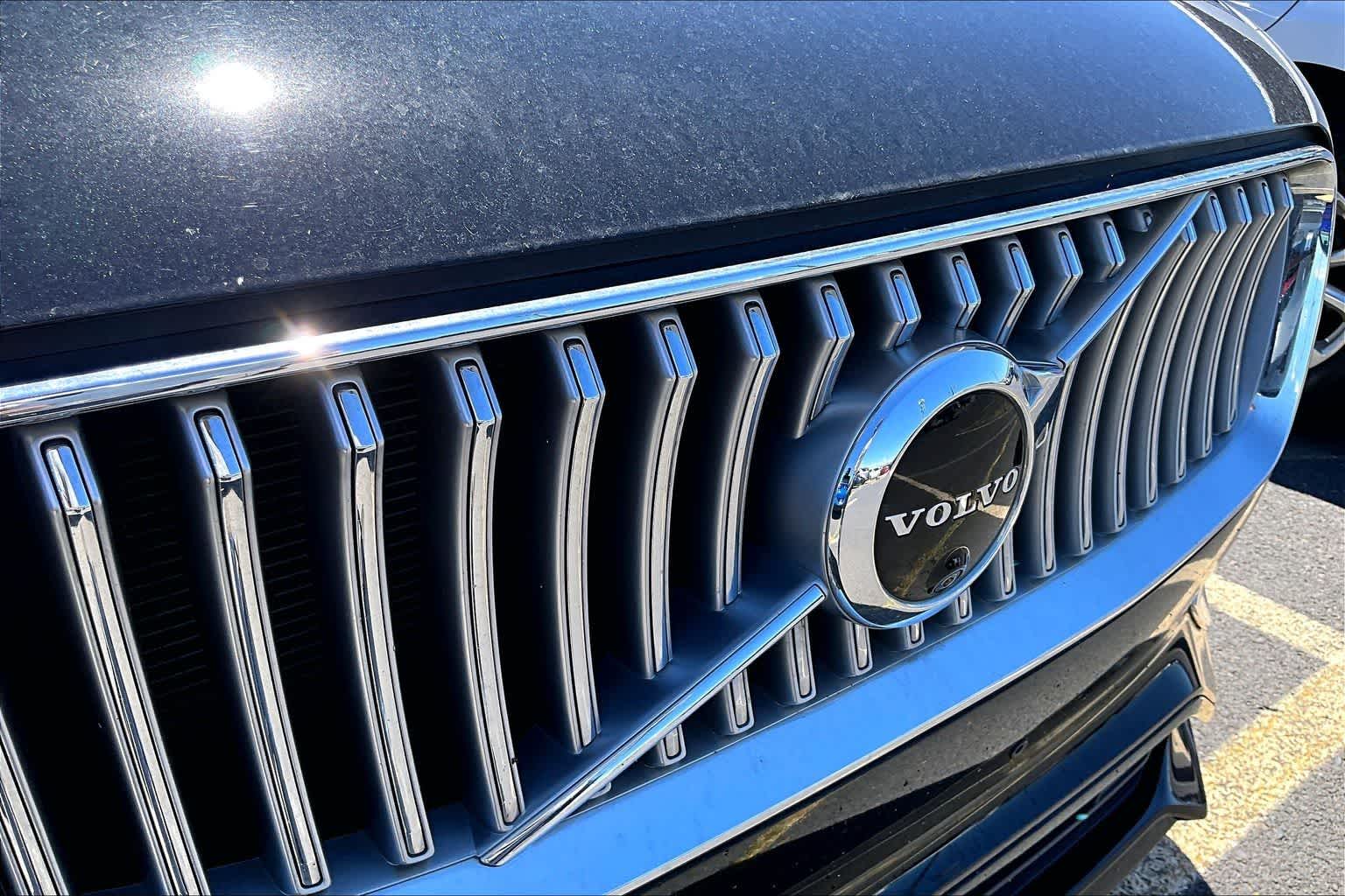 2021 Volvo XC90 Base