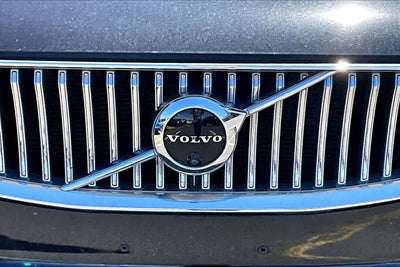 2021 Volvo XC90 Base