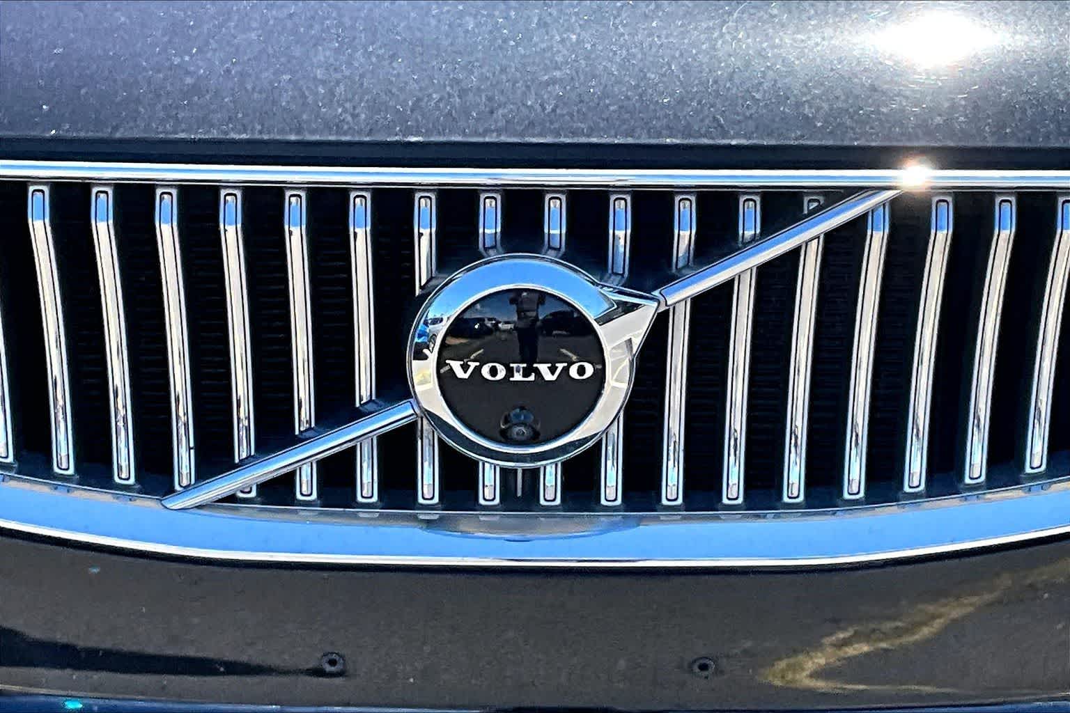 2021 Volvo XC90 Base