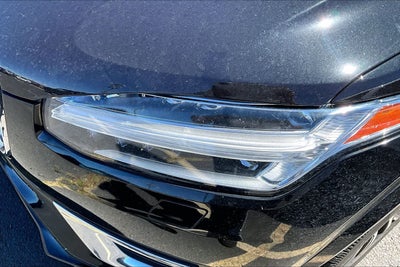 2021 Volvo XC90 Base