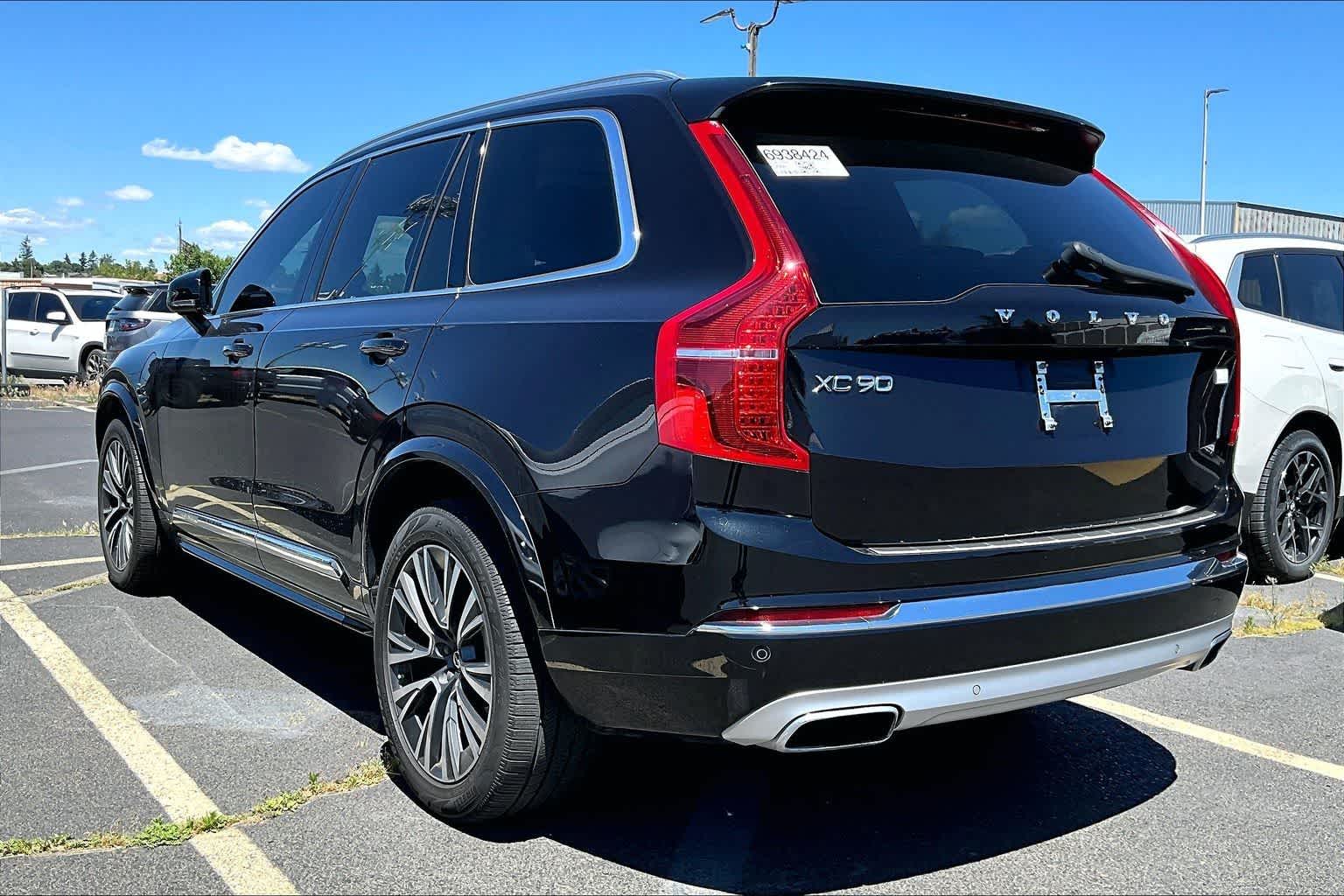 2021 Volvo XC90 Base