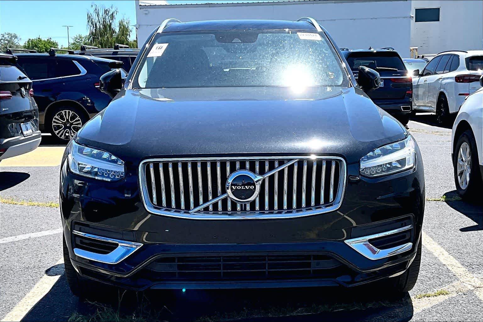 2021 Volvo XC90 Base