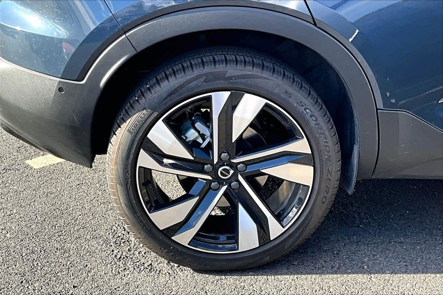 2026 Volvo XC40 Ultra