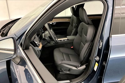 2025 Volvo XC90 Plus