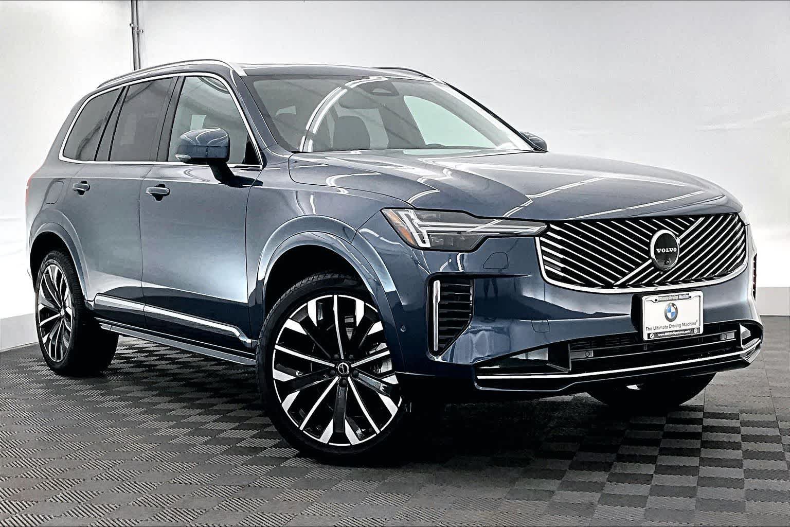 2025 Volvo XC90 Plus