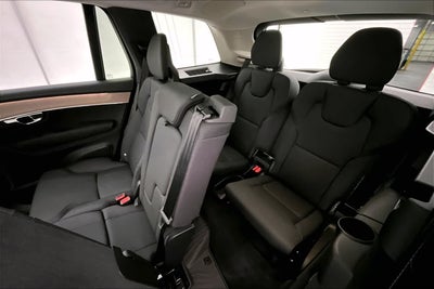 2025 Volvo XC90 Plus