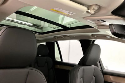 2025 Volvo XC90 Plus