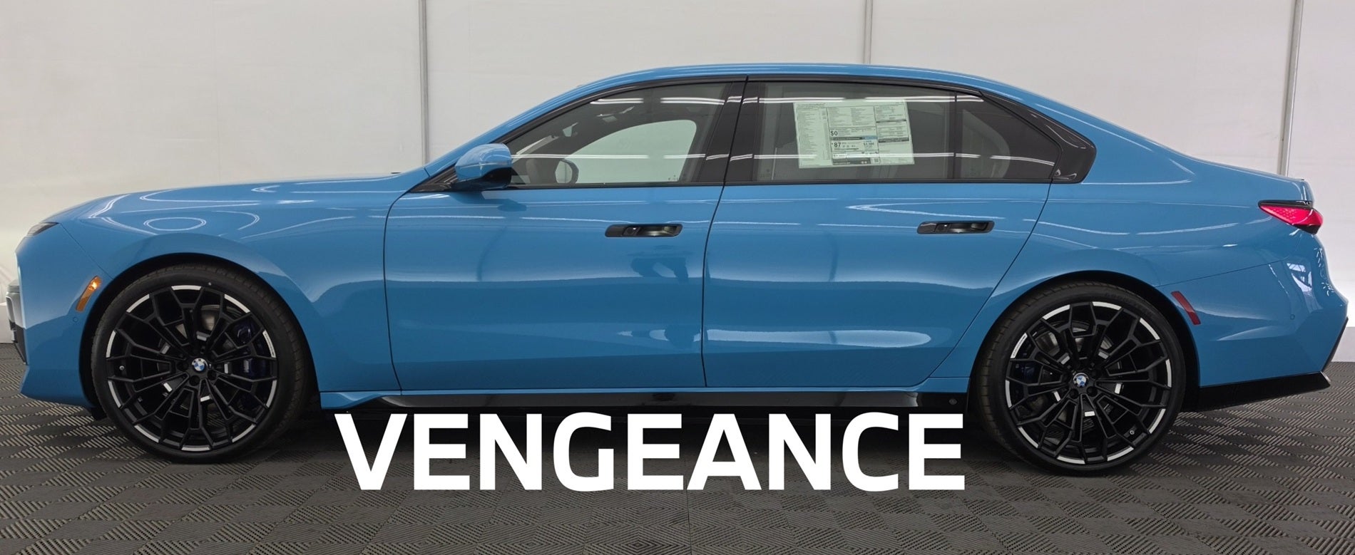 THE BMW i7 MIAMI BLUE INDIVIDUAL